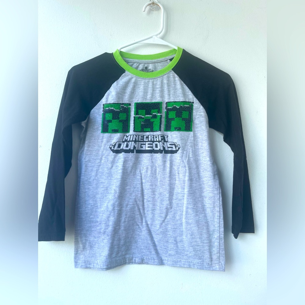 3/$12 Minecraft Dungeons Sequin Color Block Long Sleeve Tee Boys Size 7/8